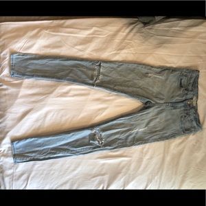 Ripped acid washed jeans